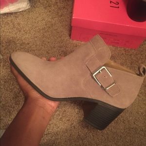 ***NEW***Franco Sarto Booties